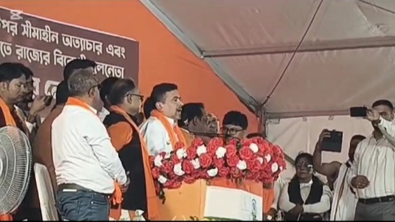 পতাকার অবমাননা ও হিন্দুদের নির্যাতনের প্রতিবাদে ভারতের সমাবেশ
