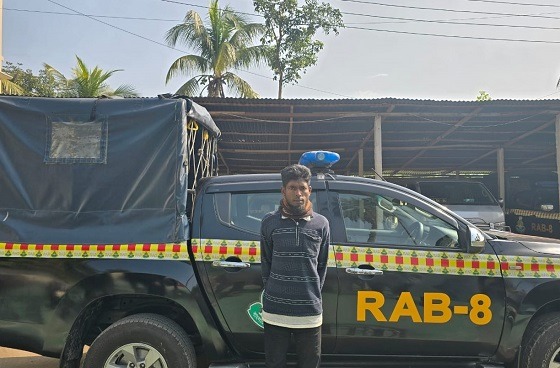 বোরহানউদ্দিনে কুখ্যাত ডাকাত ফজলু গ্রেফতার