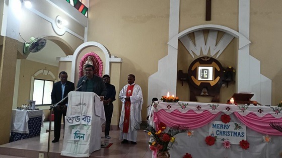 তানোরে বড়দিন উদযাপন ইউএনও'র শুভেচ্ছা