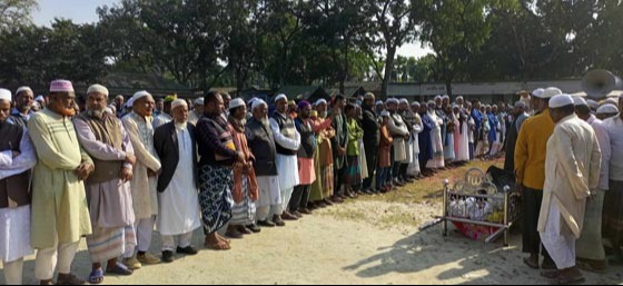 রাণীশংকৈলে চির নিদ্রায় শায়িত হলেন মাখলুকার রহমান