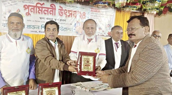 বাঙালি ঐতিহ্য রক্ষায় শিক্ষাথীদের মিলনমেলা