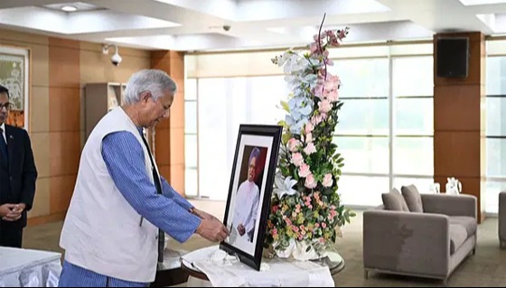 মনমোহনের প্রতি শ্রদ্ধা জানালেন প্রধান উপদেষ্টা