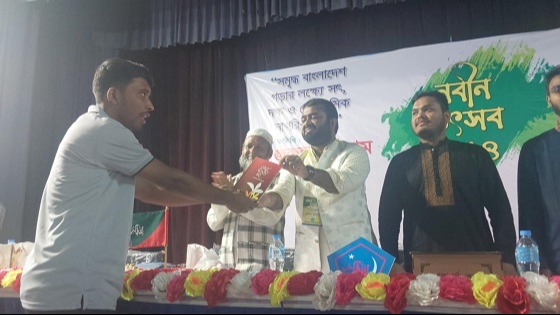 ২৪ এর আন্দোলনে ছাত্র জনতার উপর অস্ত্র ব্যবহার করা হয়েছে