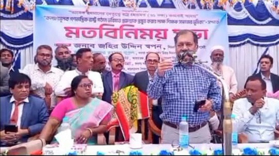 রক্তাক্ত ইতিহাস পাঠ্যপুস্তকে অন্তর্ভূক্ত করার এখনই সময়