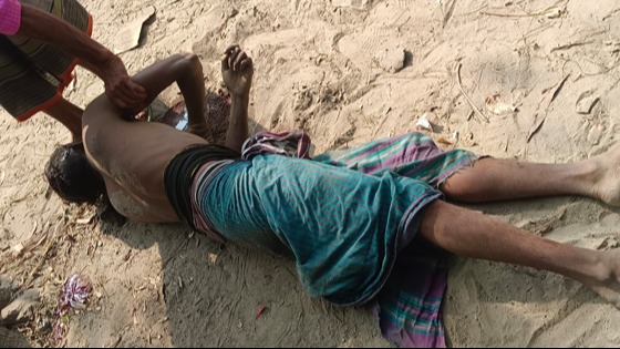 হোমনার পাণ্ডু ডাকাতের ক্ষত বিক্ষত লাশ উদ্ধার