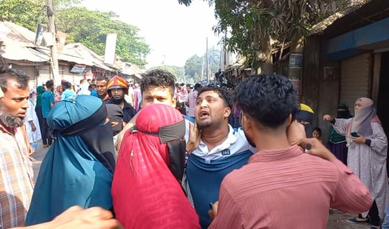 চাঁদপুরে আগুনে পুড়েছে ১৭ ব্যবসা প্রতিষ্ঠান