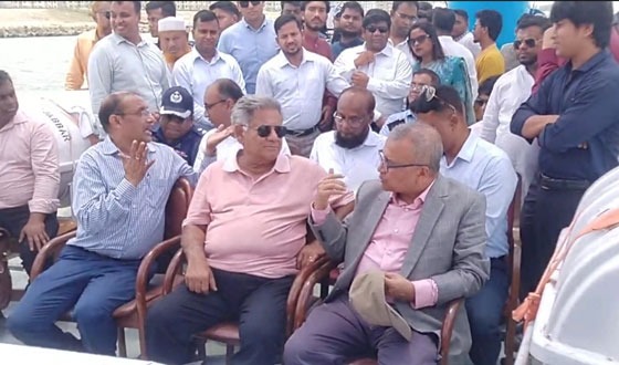 অবশেষে কক্সবাজার-মহেশখালী নৌরুটে সি ট্রাক চালু : উচ্ছ্বাসিত দ্বীপের মানুষ