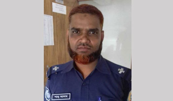 স্কুল ছাত্রী অপহরণের মামলা করতে গিয়ে পুলিশের হাতে লাঞ্ছিত মা