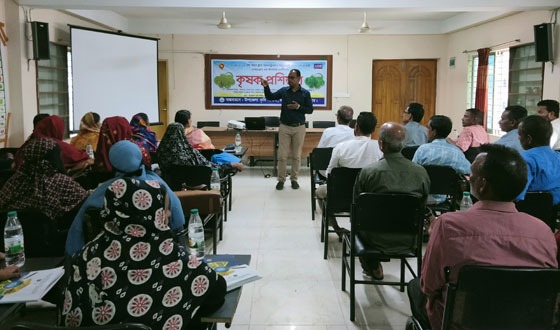 শ্রীমঙ্গলে জলবায়ু সহনশীল উৎপাদন প্রযুক্তি বিষয়ক কৃষাণ-কৃষাণী প্রশিক্ষণ