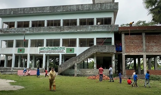 অনিয়মে ভরা বাউফলের দক্ষিন শৌলা সরকারী প্রাথমিক বিদ্যালয়