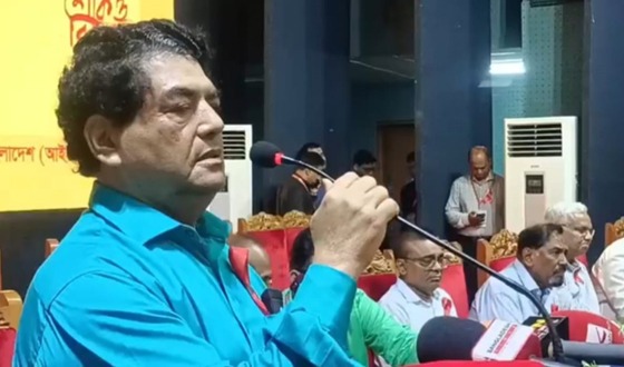 রাষ্ট্রীয়ভাবে জিয়াউর রহমানকে স্বাধীনতার ঘোষক হিসেবে স্বীকৃতি দেয়ার দাবি