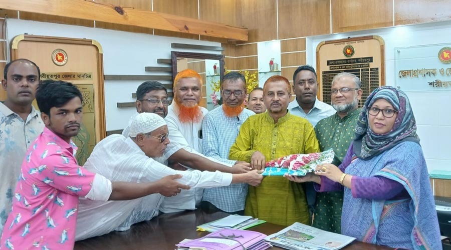 শরীয়তপুরের নবাগত জেলা প্রশাসকের সঙ্গে কৃষক দলের সৌজন্য সাক্ষাৎ