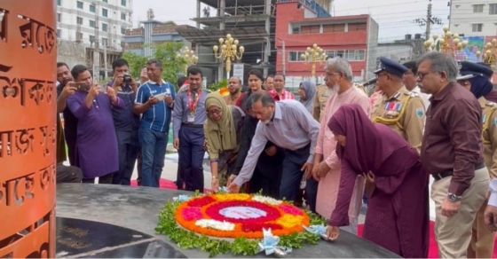 রাজশাহীতে জুলাই শহীদ  স্মৃতিস্তম্ভে শ্রদ্ধা