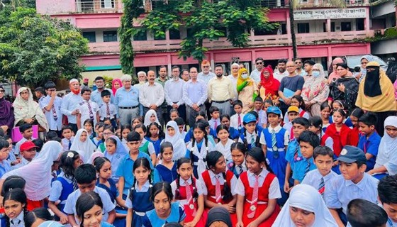 ইয়াং মাস্টার স্পেলিং কনটেস্ট -২০২৫ এর দ্বিতীয় পর্যায়ের প্রতিযোগিতা সম্পন্ন
