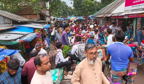 বিএনপির ৩১ দফা বাস্তবায়নে কালাইয়ে গণসংযোগ ও লিফলেট বিতরণ