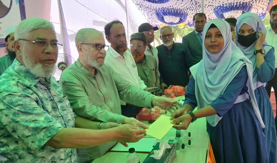 মাধবপুরে ৩২শিক্ষা প্রতিষ্টানে এস.এম.ফয়সল শিক্ষা বৃত্তি প্রদান