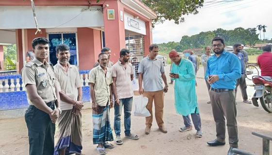 কালীগঞ্জে ৩ মাদকসেবীকে জেল জরিমানা