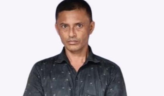 ফরিদগঞ্জ উপজেলায় তালিকাভুক্ত মাদক ব্যবসায়ী আটক