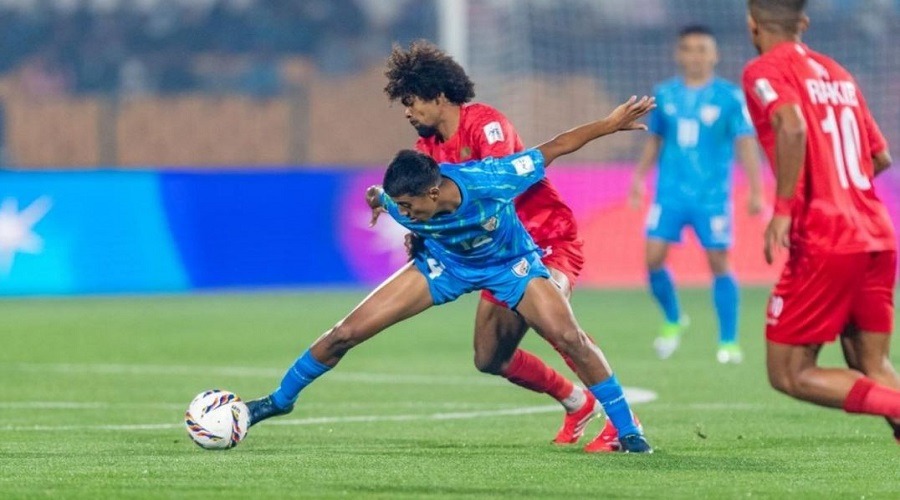 ভারতকে হারানোর পুরস্কার পেলেন হামজারা
