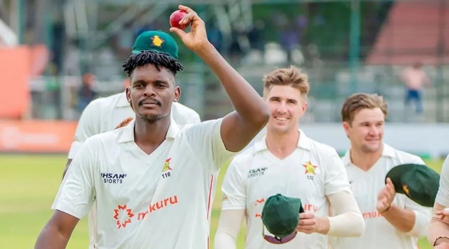 টেস্ট ও ওয়ানডেতে অধিনায়ক পরিবর্তন করলো জিম্বাবুয়ে