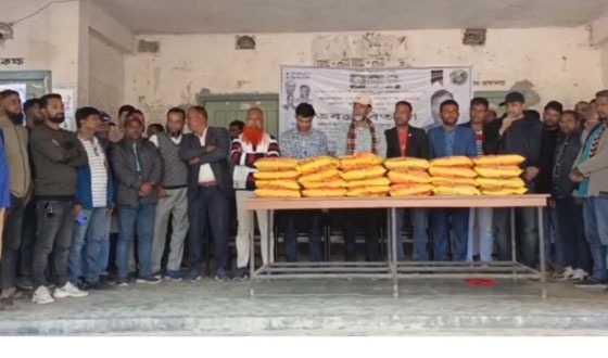 সরিষাবাড়ীতে শীতার্তদের মধ্যে কম্বল বিতরণ