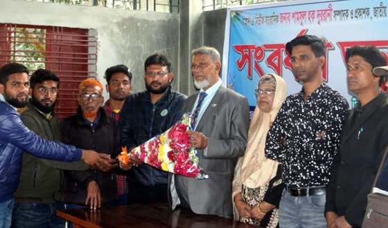 সাহসী সাংবাদিক শামসুল হক এর বিরল প্রেস ক্লাবে সংবর্ধনা