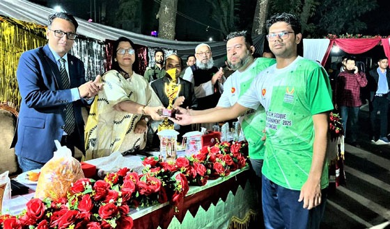 টাঙ্গাইল এলজিইডিতে ব্যাডমিণ্টন টুর্নামেণ্টের পুরষ্কার বিতরণ