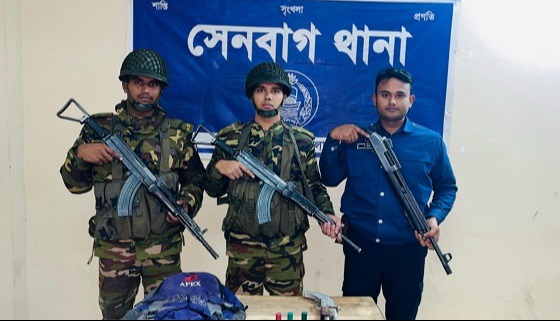 সেনবাগে যৌথ অভিযান, এলজি ও গুলি উদ্ধার