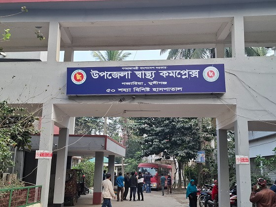 গজারিয়ায় নির্মাণাধীন ভবনের ছাদ ধসে আহত ১৪
