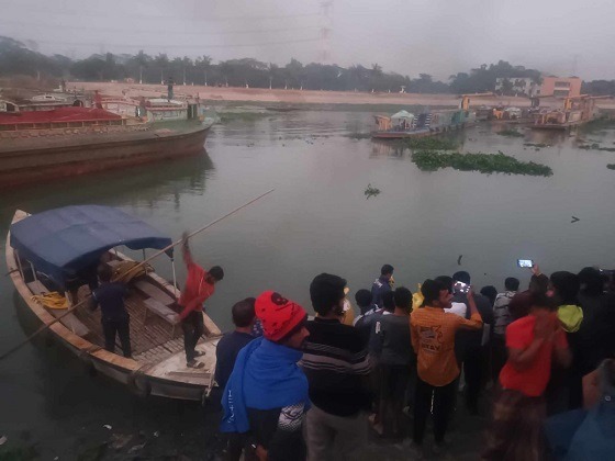 ধনাগোদা নদী থেকে অজ্ঞাত ব্যক্তির লাশ উদ্ধার