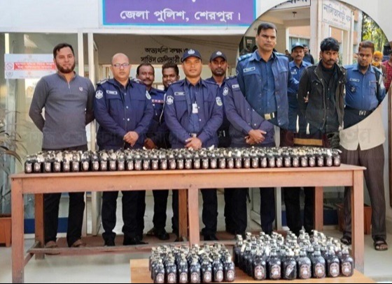 নালিতাবাড়ীতে মদসহ কারবারি আটক