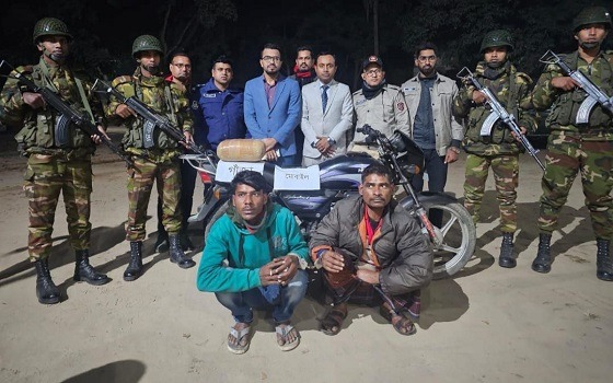 মেহেরপুরের গাংনীতে ৪ কেজি গাঁজা সহ আটক ২