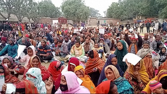 সাপাহারে বিএনপির লিফলেট বিতরণ ও আলোচনা সভা