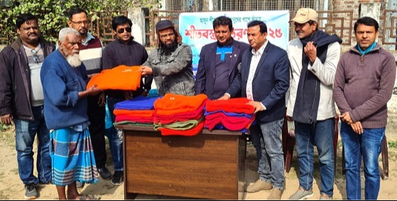 সার সিন্ডিকেট বন্ধসহ ১২ দফা দাবীতে কৃষক সমাবেশ