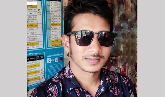 নাজিরপুরে পুলিশের ওপর ছাত্রদল নেতার হামলা
