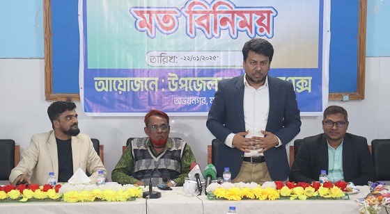 অভয়নগরে সাংবাদিকদের সাথে স্বাস্থ্য কর্মকর্তার মতবিনিময়