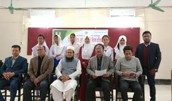 দেবহাটায় তারুণ্যের উৎসবে বিতর্ক প্রতিযোগীতা