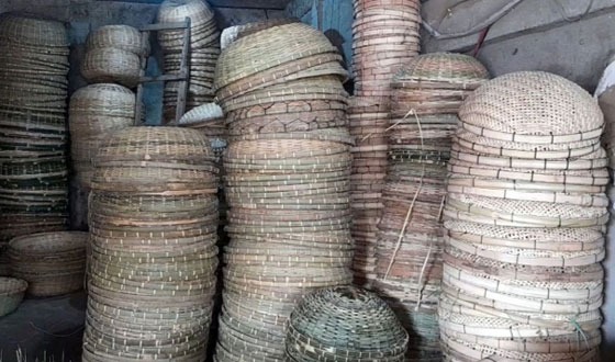 হারিয়ে যেতে বসেছে বাঙালির ঐতিহ্য