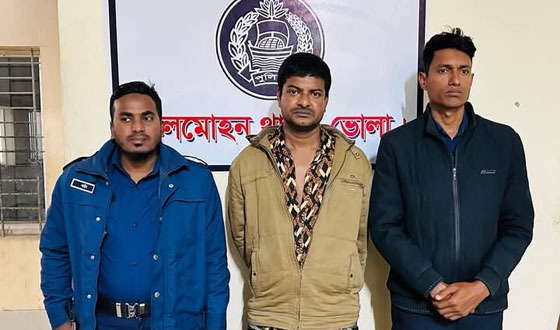 লালমোহনে ইয়াবাসহ মাদকসম্রাট আটক