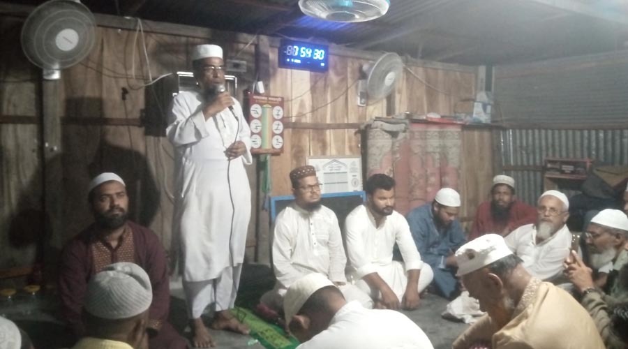 জুলাই আন্দোলনে শহিদ ও আহতদের উদ্দেশ্যে আলোচনা সভা ও দোয়া