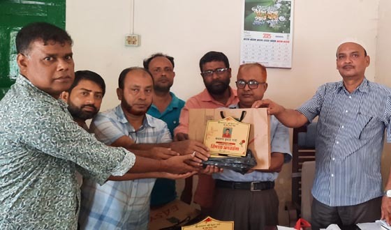 নাসিরনগরে বিআরডিবির তিন কর্মকর্তা-কর্মচারি বিদায় সংবর্ধনা