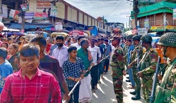 নীলফামারীতে সেনাবাহিনীর নিরাপত্তায় সনাতনীদের উল্টো রথযাত্রা পালিত