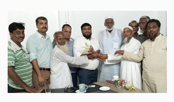 ফরিদপুর চিনিকলে আখের দাম বৃদ্ধি ও মাড়াই স্থগিত মিলগুলো চালুর দাবি