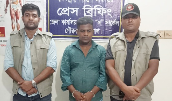 মাদক বিক্রেতার এক বছরের কারাদন্ড