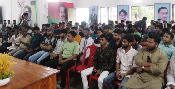 কালীগঞ্জে উপজেলা ও পৌর ছাত্রদলের দোয়া মাহফিল