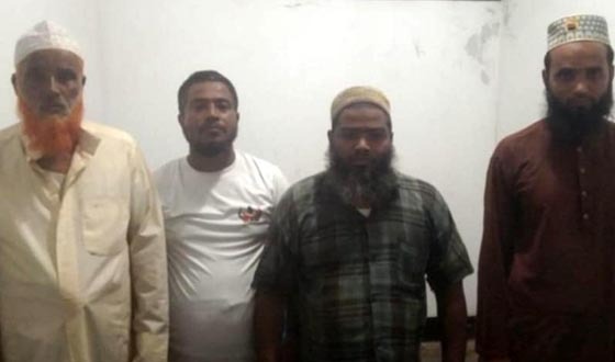 বড়াইগ্রামে মালিকানা দ্বন্দ্বে ১০ দোকানে তালা: জামায়াত-বিএনপির চার নেতাকর্মী কারাগারে