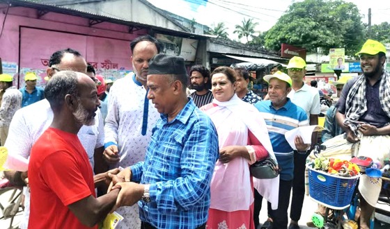 চাটমোহরে কৃষকদলের সভাপতি তুহিনের গণসংযোগ ও মতবিনিময়