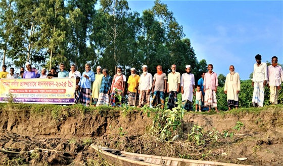 যমুনার ভাঙনের আশঙ্কায় কয়েকটি শিক্ষাপ্রতিষ্ঠানসহ পাঁচ শতাধিক পরিবার