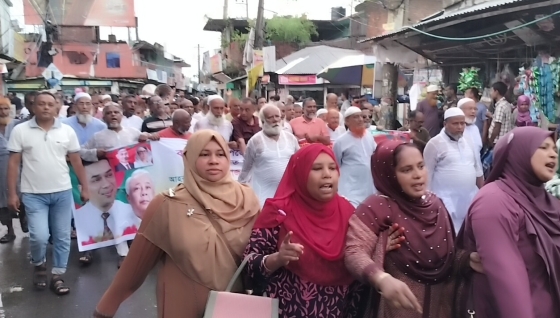 কাপাসিয়ায় বিএনপির কমিটি ঘোষণায় বিশাল বর্ণাঢ্য আনন্দ শোভাযাত্রা