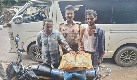 গফরগাঁওয়ে গাঁজাসহ দুই মাদক ব্যবসায়ী আটক